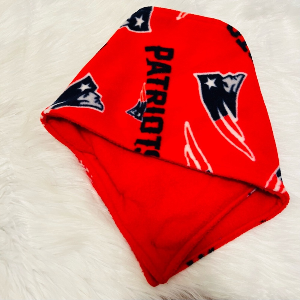 New England Patriots Bundle - Hat & Scarf - Picture 7 of 10